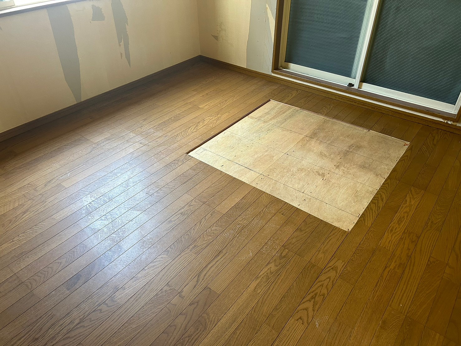 兵庫県神戸市東灘区にて　戸建て住宅（孤独死現場）での特殊清掃作業を実施してまいりました